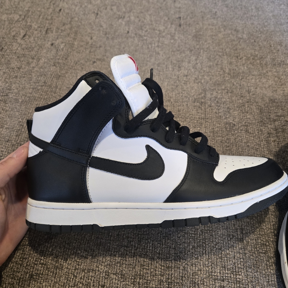 Nike Dunk High Retro Panda